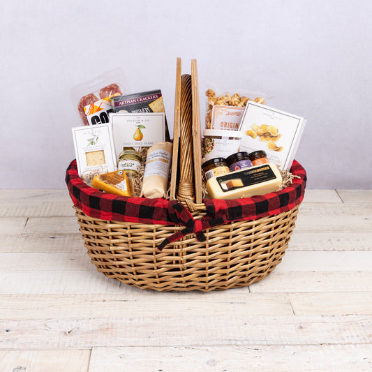Country Basket with Gourmet Gift Pack