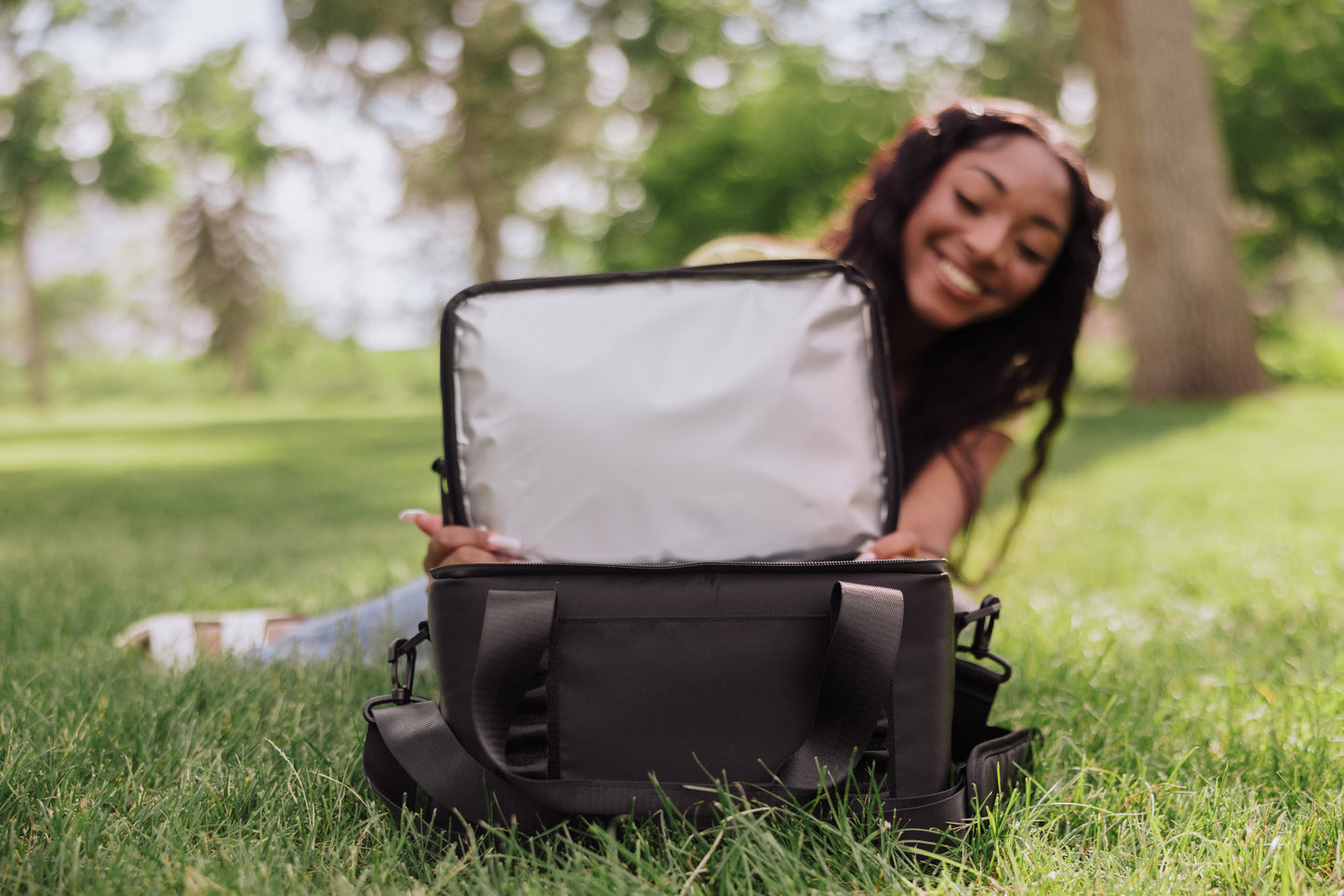 Tarana Superthick Recycled Cooler - 12 can