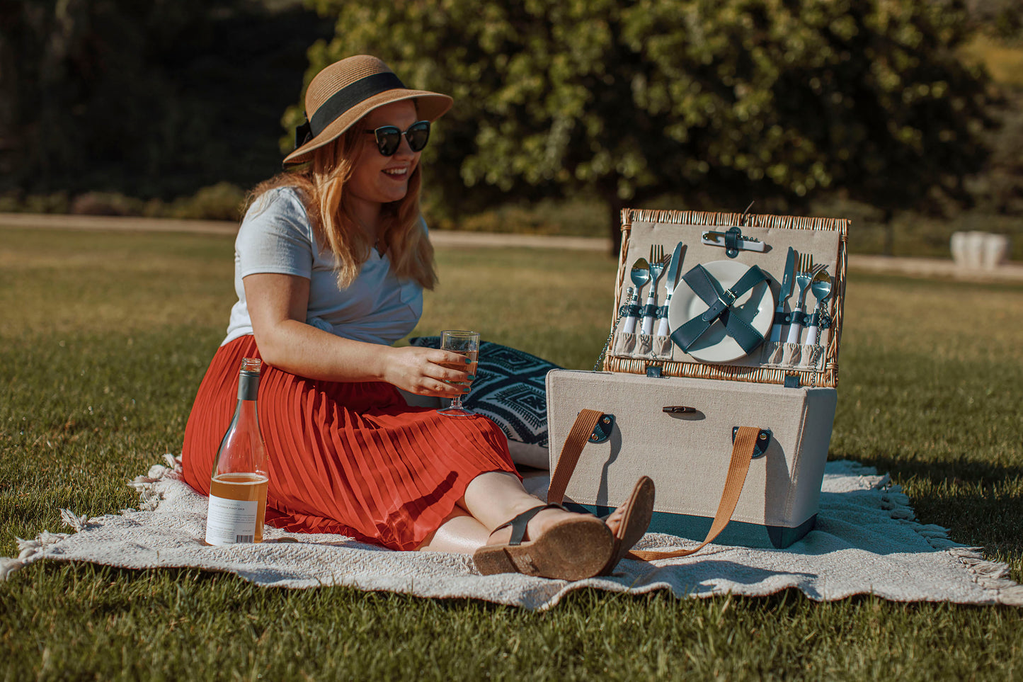 Boardwalk Picnic Basket for 2