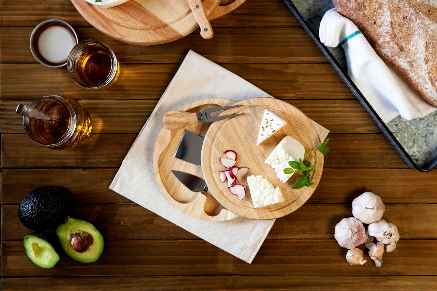 Brie Cheese Board with Gourmet Gift Pack