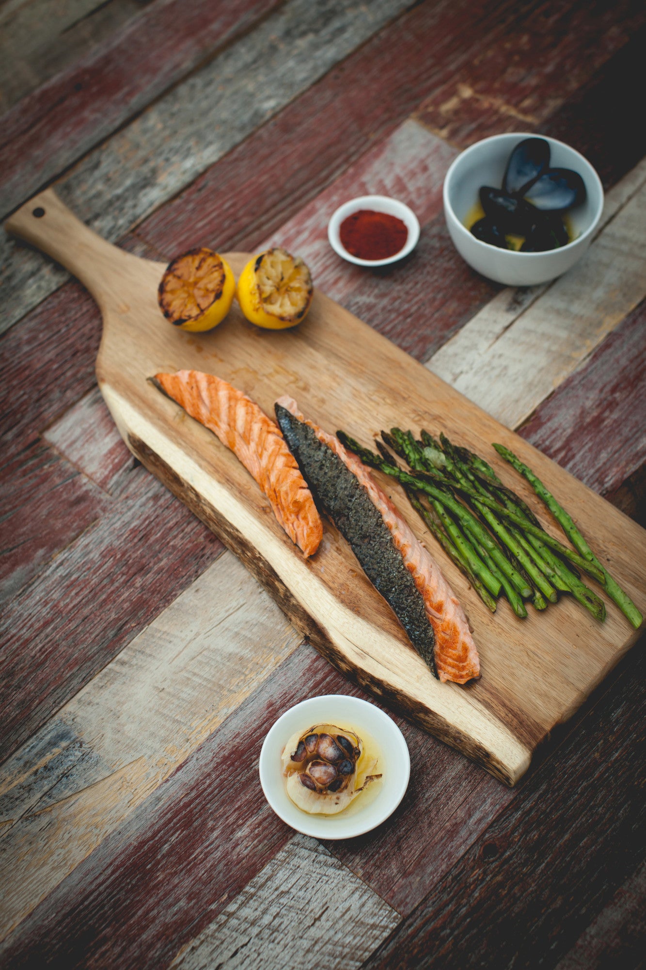 Artisan 24" Acacia Charcuterie Board